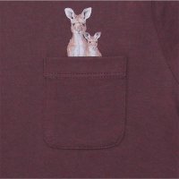 Enfant Terrible T-Shirt mit Känguruh in Tasche dark...