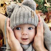 Aliap Wintermütze mit zwei Bommel Ripp Merino Wolle Kindermütze
