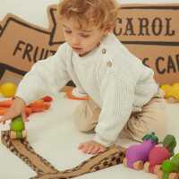 Oli&Carol Emma The Eggplant Baby Car Toy